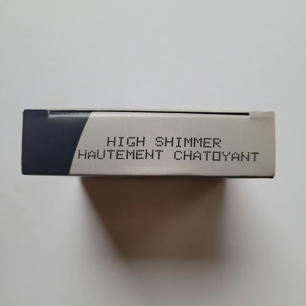Avon‎ Incredible Finish Pressed Powder High Shimmer Oil-Free 0.4 oz